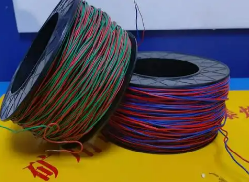 海南放炮线的主要材质有哪些？不同材质的适用场景有何区别？